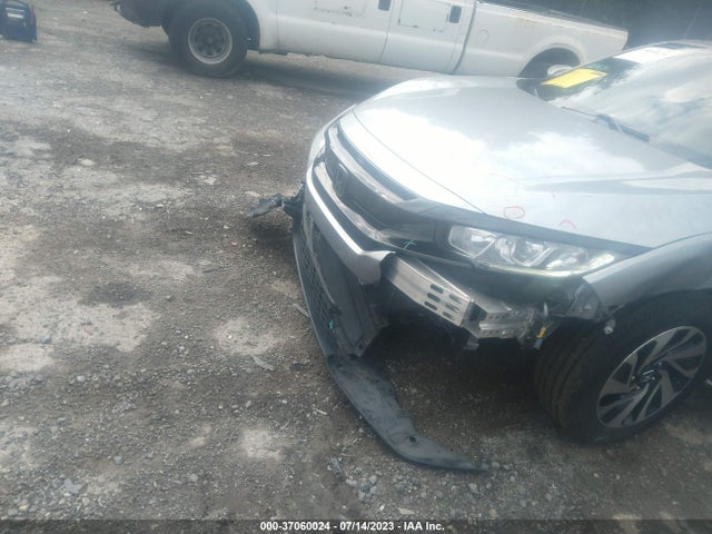 Honda Civic Hatchback Lx 2018 SHHFK7H26JU403629 Image 12