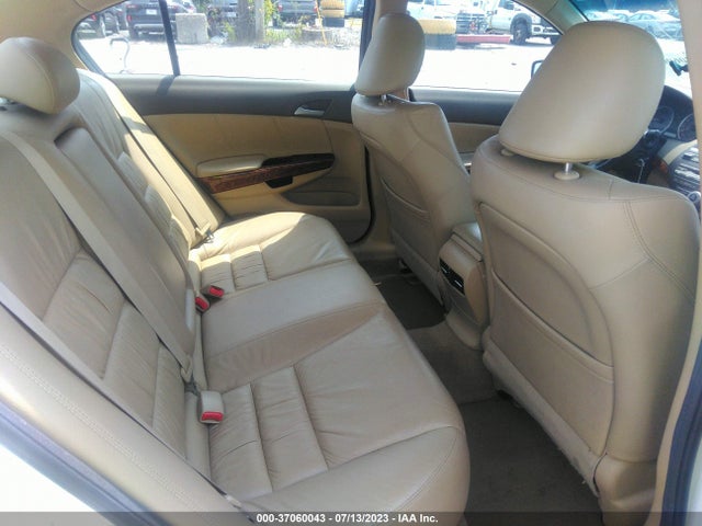 2010 HONDA ACCORD SDN EX-L VIN: 1HGCP3F89AA029386