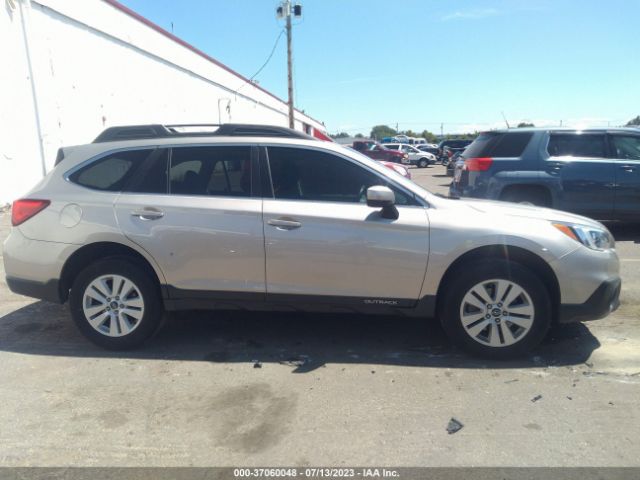 4S4BSADC2H3256899 Subaru Outback Premium
