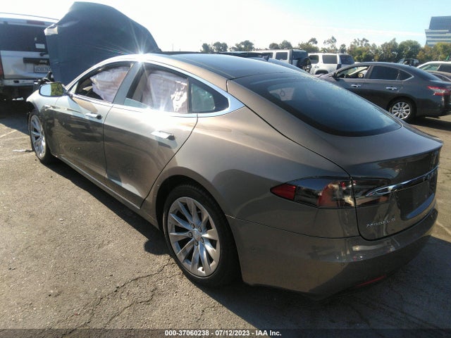 Tesla Model S 90d/70d/75d/60d/85d 2016 5YJSA1E29GF144244 Image 10