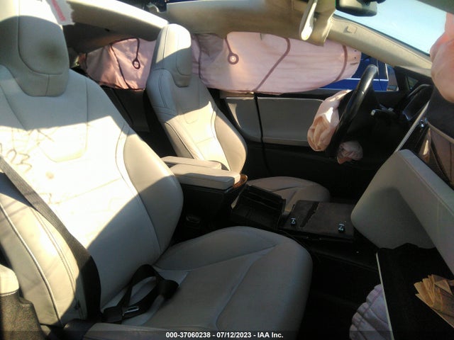 Tesla Model S 90d/70d/75d/60d/85d 2016 5YJSA1E29GF144244 Image 12
