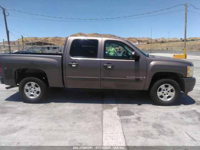 2007 CHEVROLET SILVERADO 1500 LTZ VIN: 2GCEK13M671565422