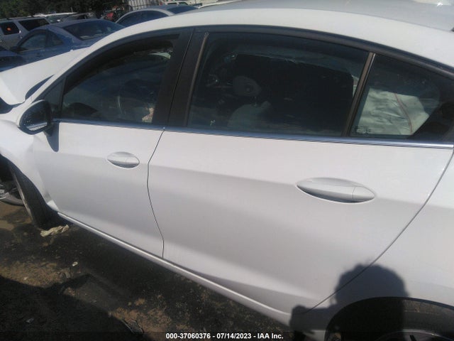 Chevrolet CRUZE LT 2018 1G1BE5SM9J7171743 Image 14