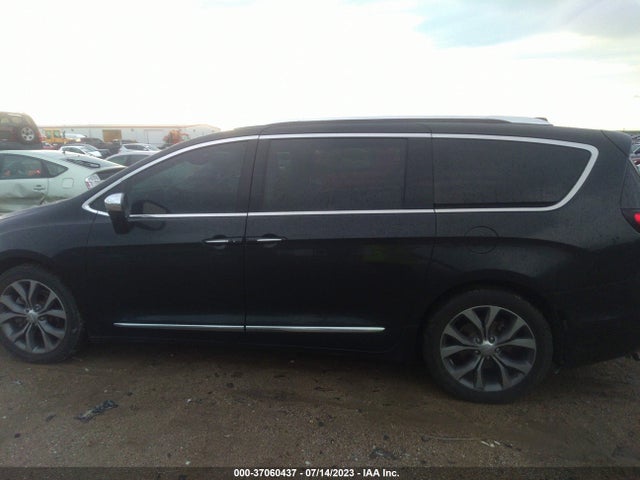 Chrysler Pacifica Limited 2017 2C4RC1GG0HR512821 Image 6