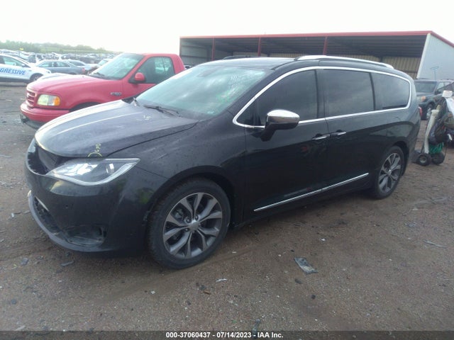 Chrysler Pacifica Limited 2017 2C4RC1GG0HR512821 Image 2