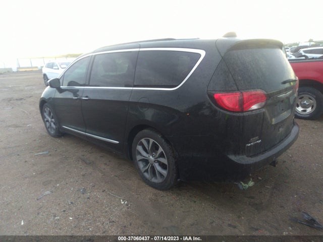 Chrysler Pacifica Limited 2017 2C4RC1GG0HR512821 Image 9