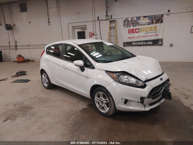 2017 FORD FIESTA SE VIN: 3FADP4EJ5HM135527