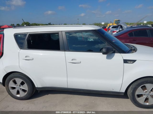 KNDJN2A22E7100794 KIA Soul Base