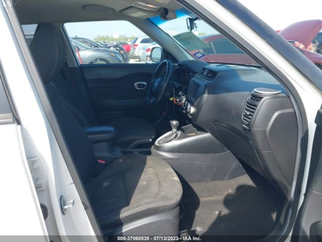 KNDJN2A22E7100794 KIA Soul Base