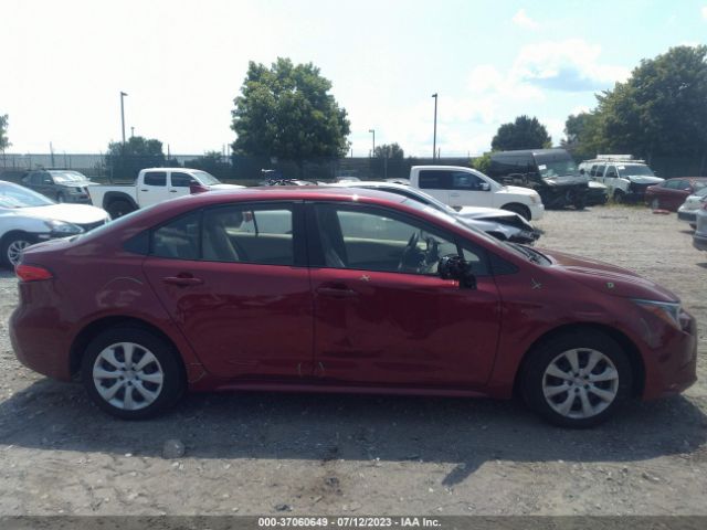 JTDEPMAE4NJ231391 Toyota COROLLA LE