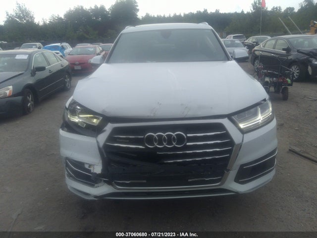 WA1LAAF79JD032132 Audi Q7 Premium Plus