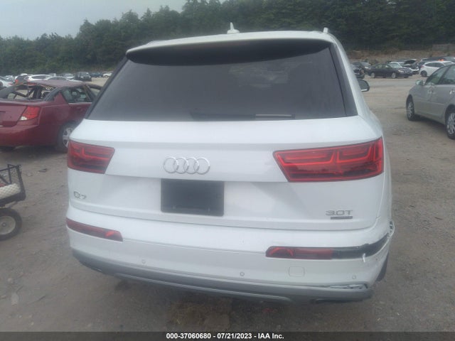 WA1LAAF79JD032132 Audi Q7 Premium Plus