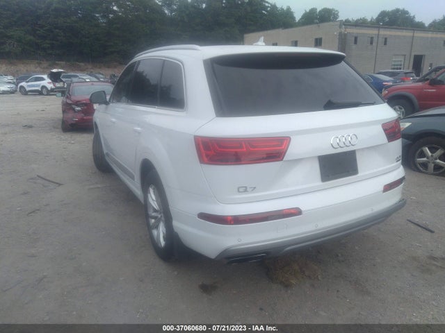 WA1LAAF79JD032132 Audi Q7 Premium Plus