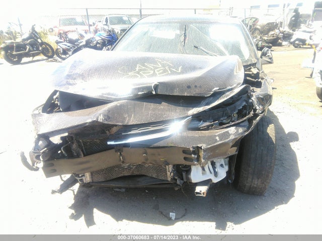 2018 CHEVROLET MALIBU LT VIN: 1G1ZD5ST3JF177763