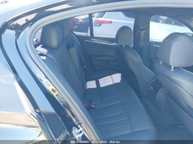 WBA53BH02NWX57769 BMW 5 Series 530i