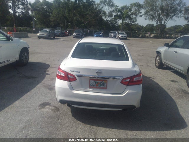 2015 INFINITI QX60 VIN: 5N1AL0MM6FC500918