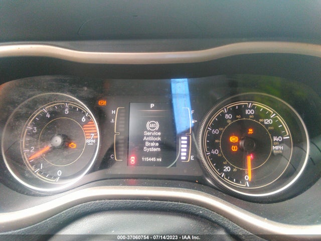 1C4PJLAB8GW303497 Jeep Cherokee Sport