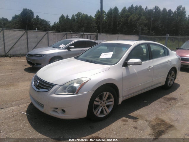 2011 NISSAN ALTIMA 3.5 SR VIN: 1N4BL2APXBN492300