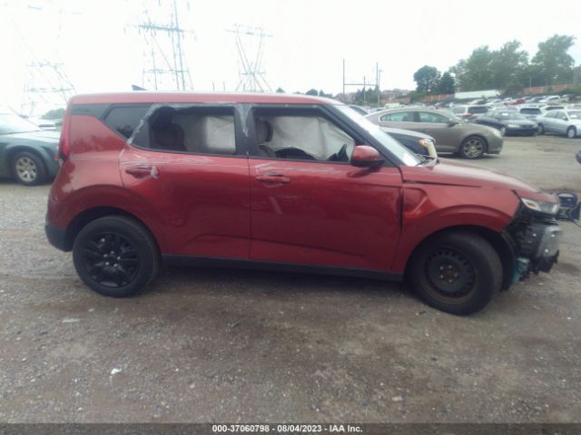 KNDJ23AU8L7045863 KIA SOUL LX