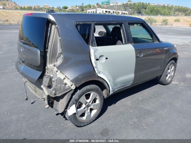 KNDJN2A26K7008132 KIA Soul Base