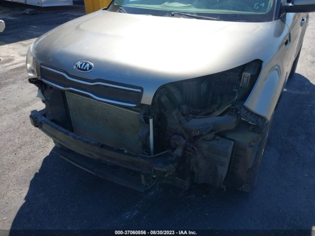 KNDJN2A26K7008132 KIA Soul Base