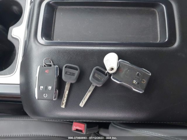 3GTU2VEC7FG207257 GMC Sierra 1500 Slt