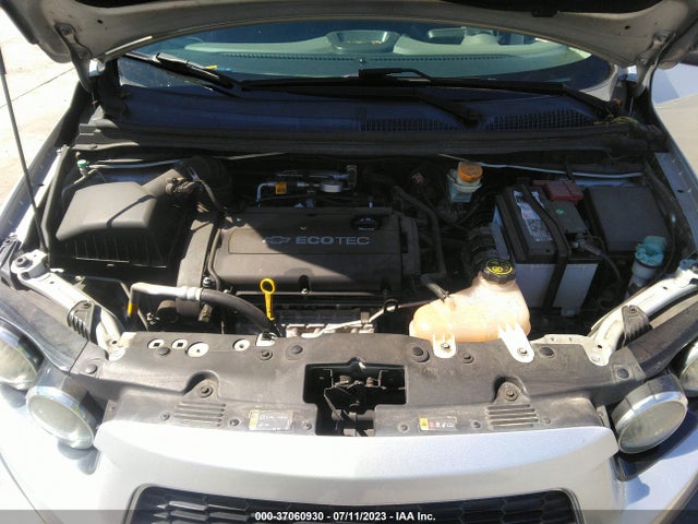 Chevrolet SONIC LT 2014 1G1JC5SH5E4198465 Image 11