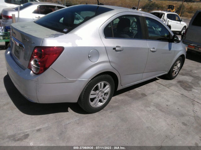 Chevrolet SONIC LT 2014 1G1JC5SH5E4198465 Image 5