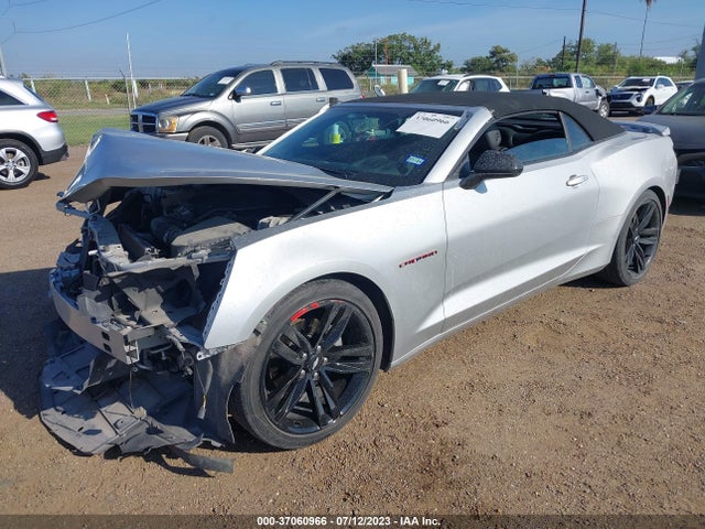Chevrolet Camaro 2lt 2018 1G1FD3DS0J0127160 Image 2