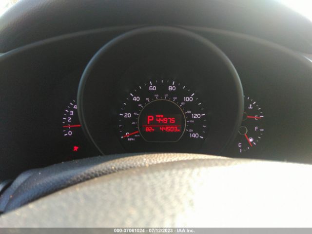 KNDJN2A28H7422182 KIA Soul Base