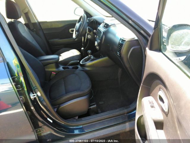 KNDJP3A55J7529352 KIA SOUL +