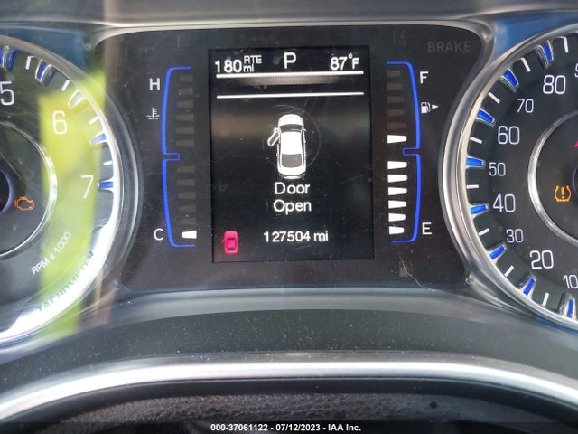 Chrysler 200 Limited 2015 1C3CCCAB7FN700264 Image 8
