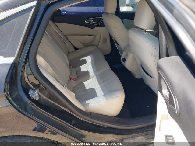 Chrysler 200 Limited 2015 1C3CCCAB7FN700264 Image 9