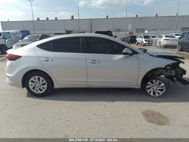 2018 HYUNDAI ELANTRA SE VIN: 5NPD74LF5JH275033