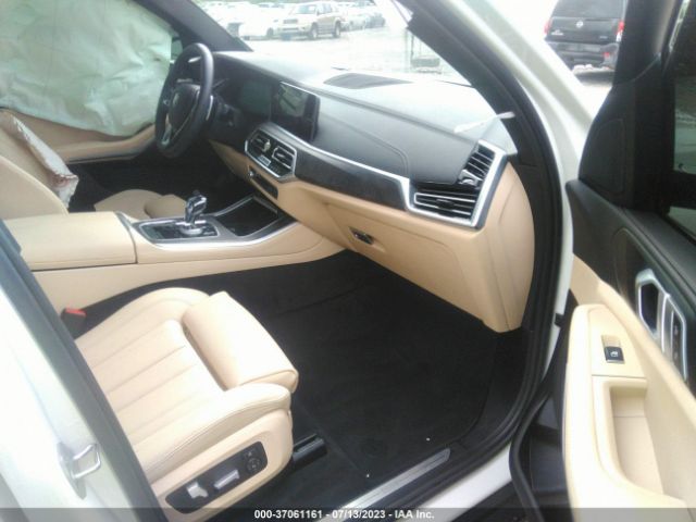 5UXCR6C08N9M06059 BMW X5 Xdrive40i
