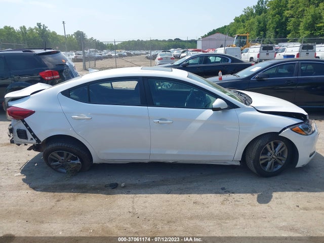 Hyundai Elantra Value Edition 2017 5NPD84LF9HH161494 Image 13