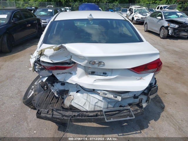 Hyundai Elantra Value Edition 2017 5NPD84LF9HH161494 Image 16