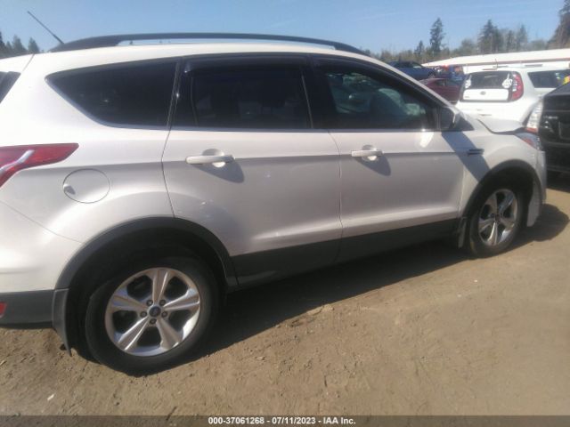 1FMCU9G93EUB80919 Ford ESCAPE SE