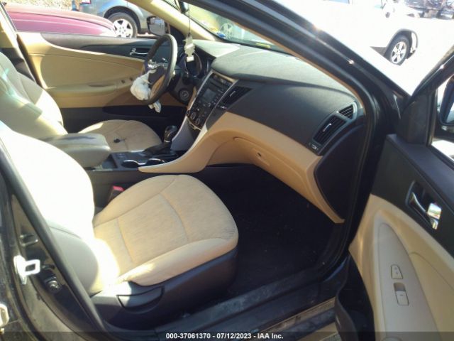 5NPEB4AC2EH827556 Hyundai SONATA GLS