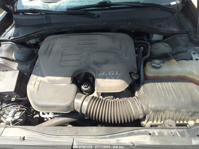 2C3CCAEG0KH528057 Chrysler 300 Limited