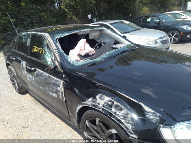 2C3CCAEG0KH528057 Chrysler 300 Limited