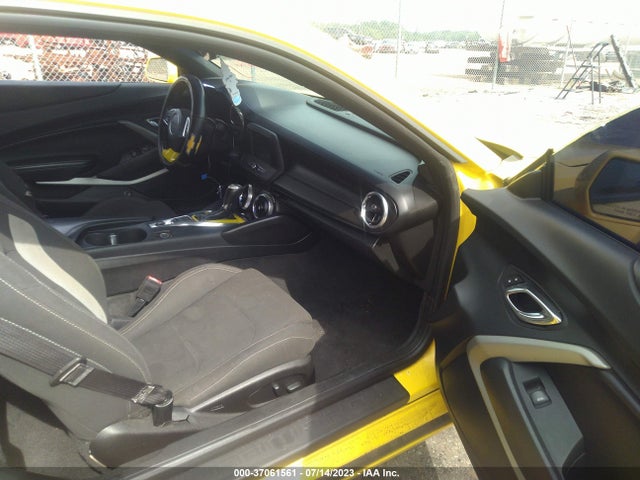 Chevrolet Camaro 1lt 2017 1G1FB1RS9H0198869 Image 5
