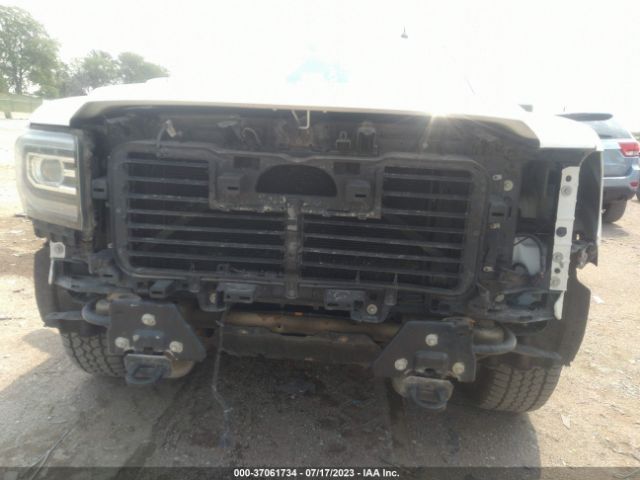 3GTU2NEC5HG465229 GMC Sierra 1500 Slt