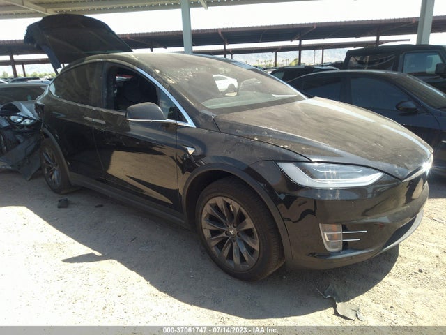 Tesla Model X 90d/75d/100d 2017 5YJXCBE28HF064702 Image 1