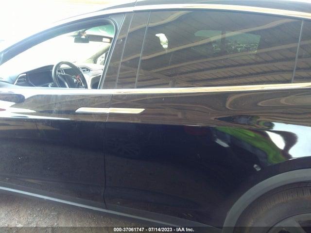 Tesla Model X 90d/75d/100d 2017 5YJXCBE28HF064702 Image 14