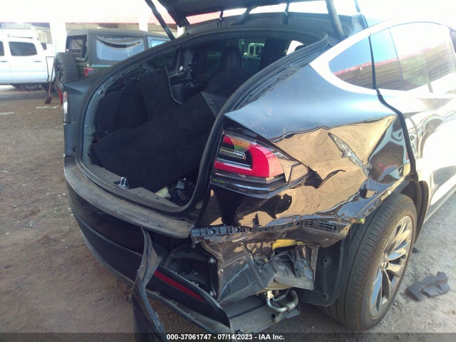 Tesla Model X 90d/75d/100d 2017 5YJXCBE28HF064702 Image 6