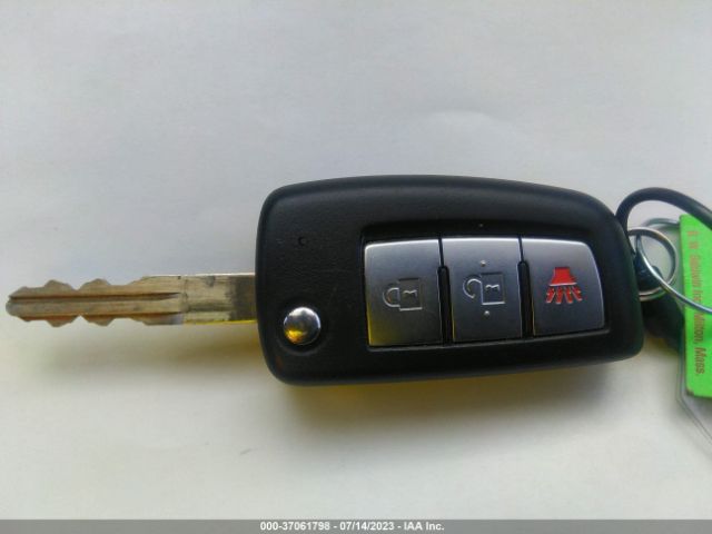 JN1BJ1AW2NW475204 Nissan Rogue Sport S