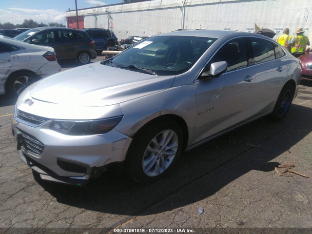 Chevrolet MALIBU LT 2018 1G1ZD5ST7JF150176 Image 2