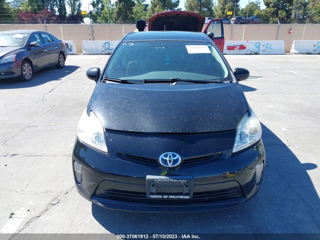 Toyota Prius Four/five/three/one/two 2014 JTDKN3DUXE1808107 Image 4