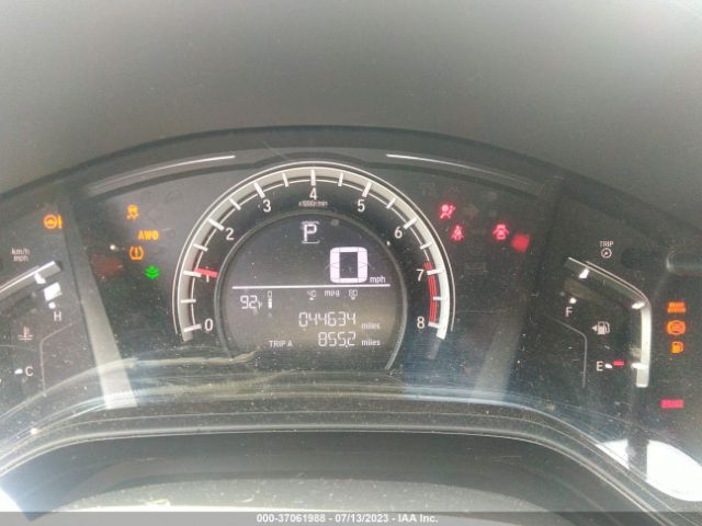 2HKRW6H37JH224118 Honda CR-V LX